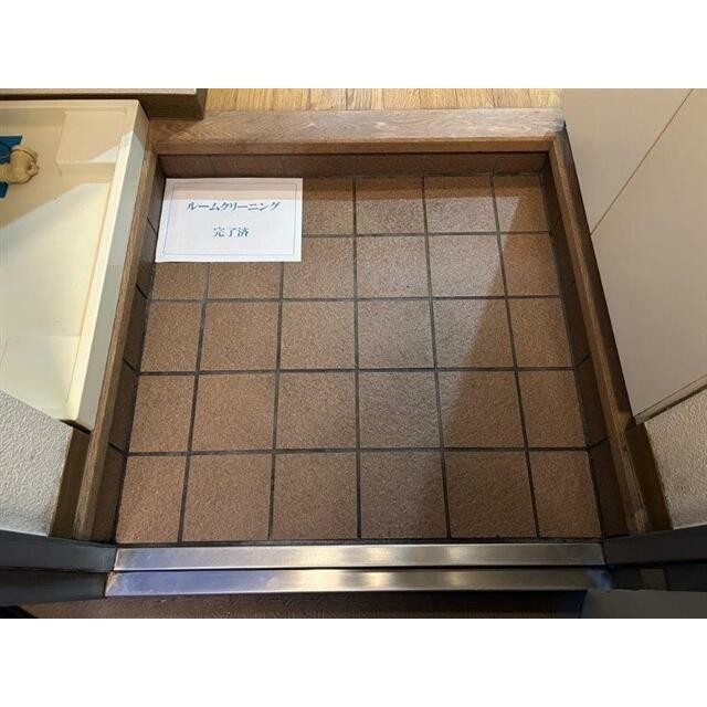 (玄関)