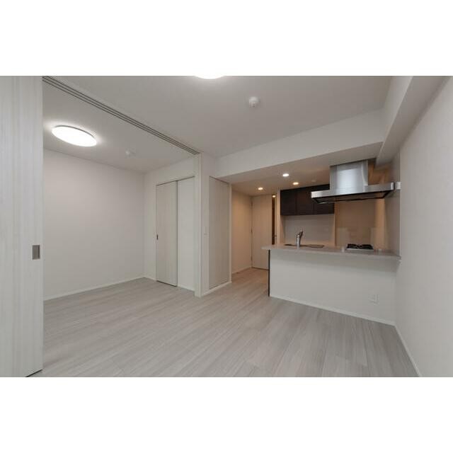 ※写真は同タイプ住戸です。(居間)