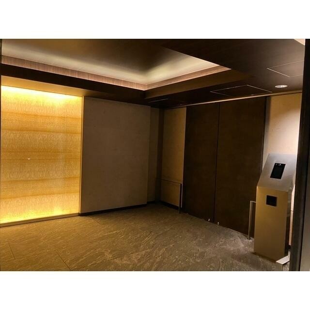 エントランス（2023.2撮影）