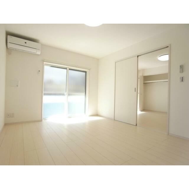 (居間)