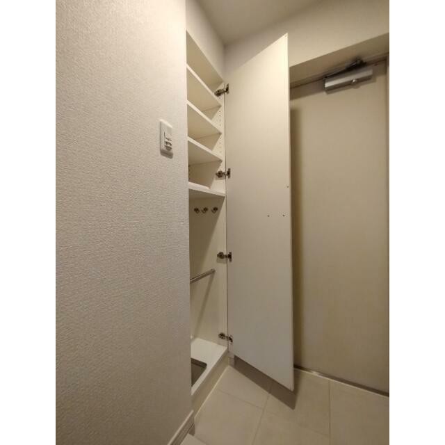 (玄関)