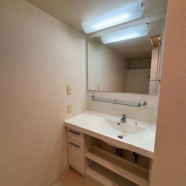 ※写真は同タイプ住戸です。(内装)
