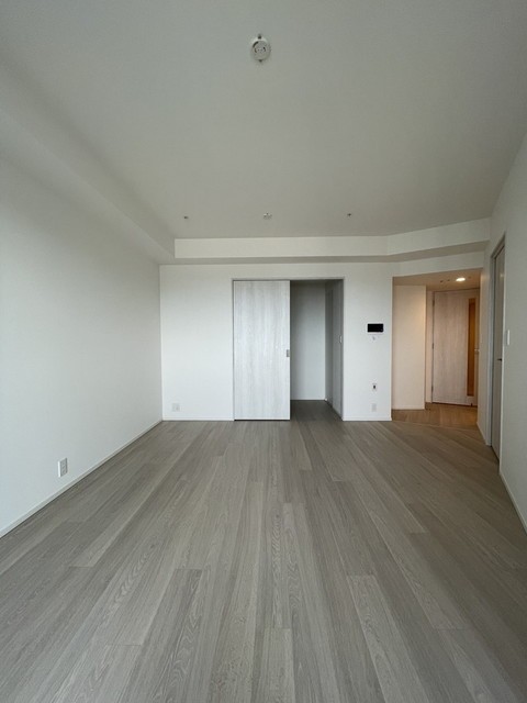 ※写真は同タイプ住戸です。(居間)