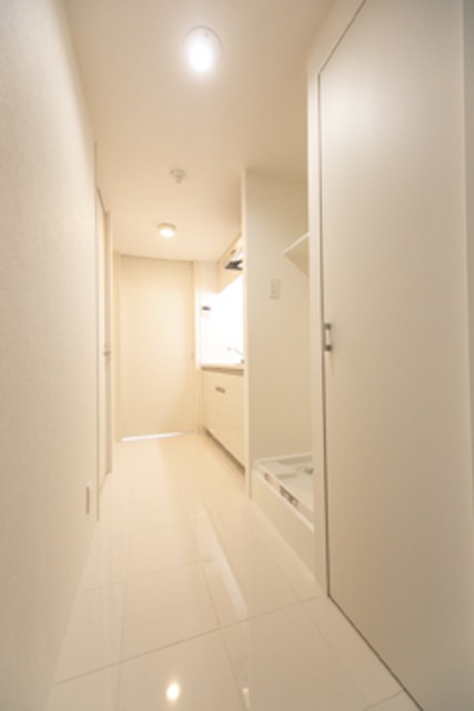 ※写真は同タイプ住戸です。(玄関)
