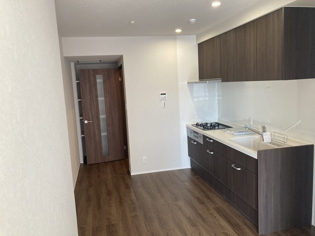 ※写真は同タイプ住戸です。(キッチン)