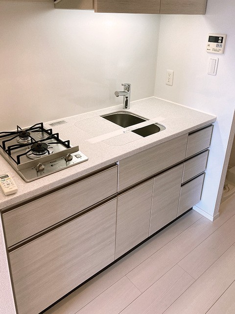 ※写真は同タイプ住戸です。(キッチン)