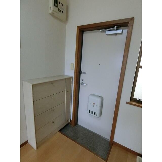 (玄関)