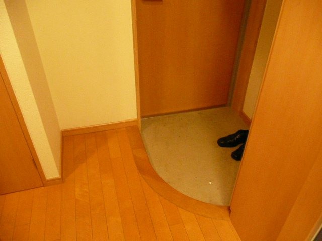 (玄関)