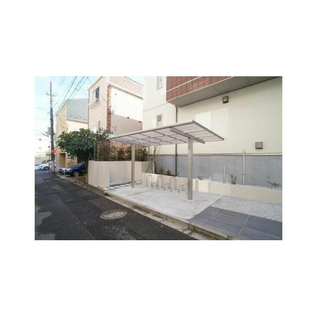 屋根付き駐輪場