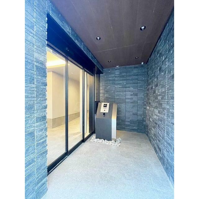 【共用エントランス】(その他建物画像)