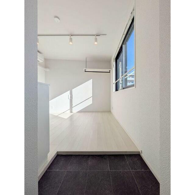 (玄関)