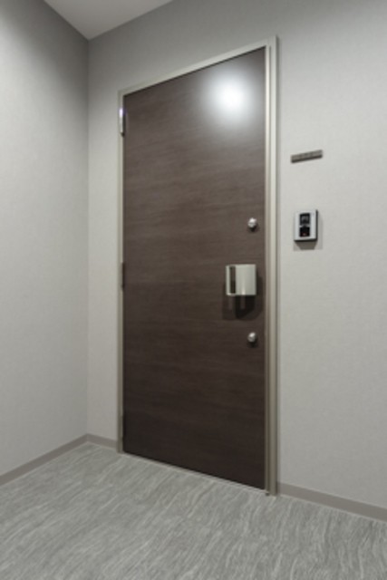 ※写真は同タイプ住戸です。(玄関)