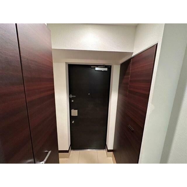 (玄関)
