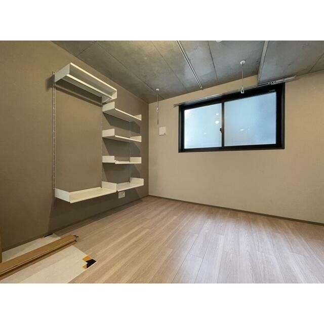 (居間)