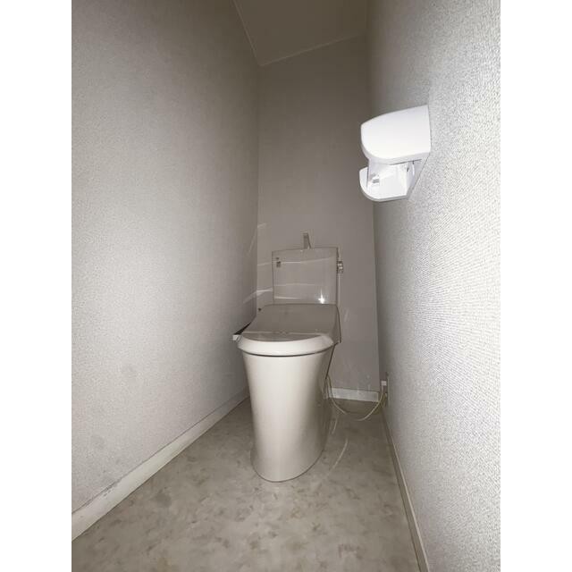 洗浄機能付きトイレになります！(内装)