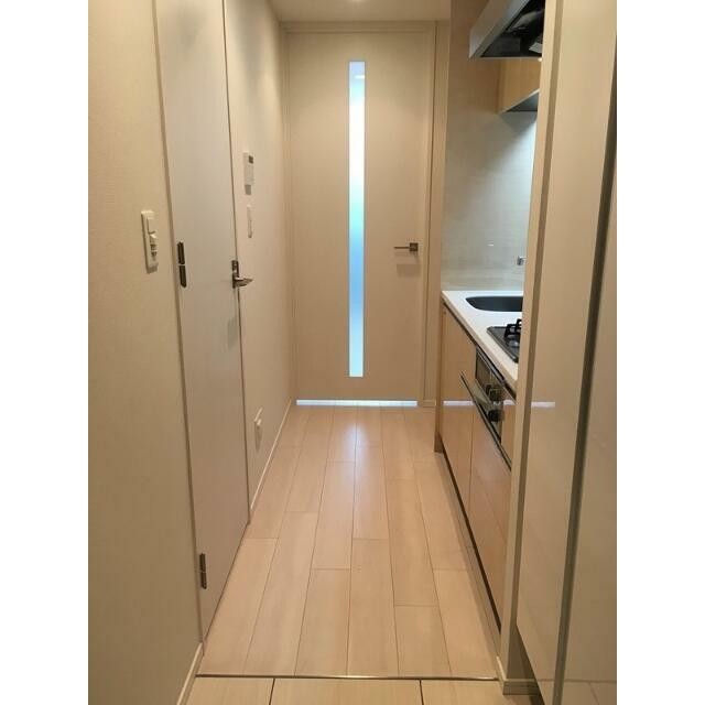 別タイプ住戸(玄関)