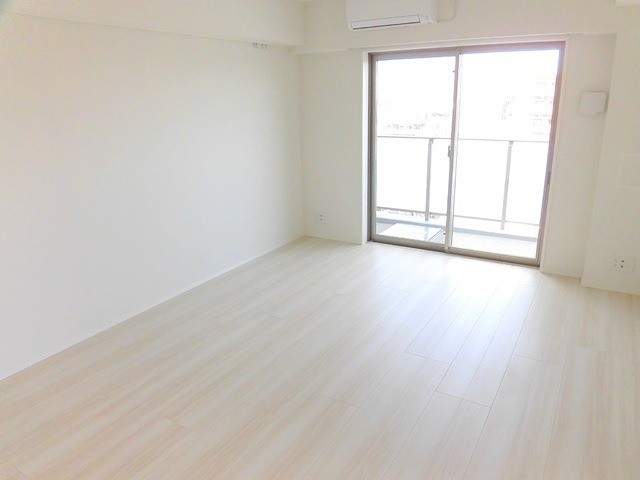 ※同仕様写真含む(居間)