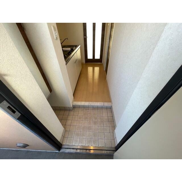 (玄関)