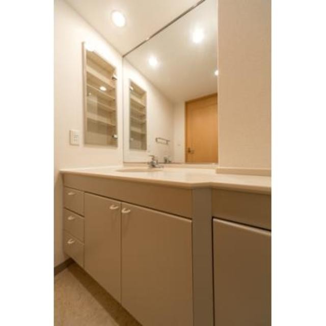 ※写真は同タイプ住戸です。(内装)