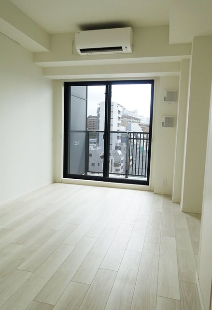 ※写真は同タイプ住戸です。(居間)