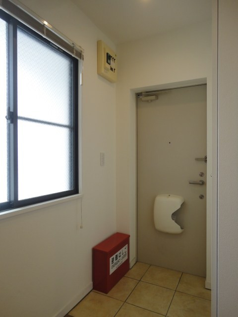 (玄関)