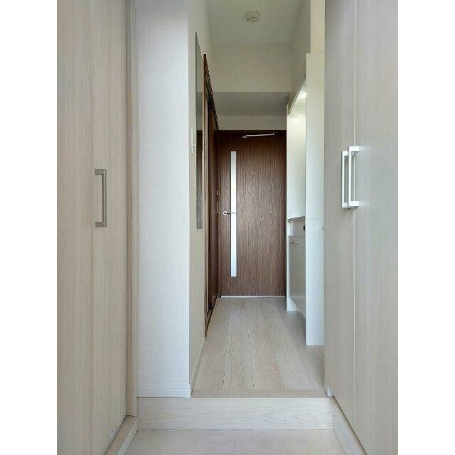 (玄関)