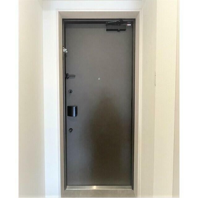 (玄関)
