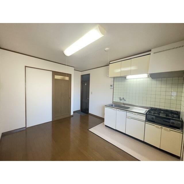 (居間)