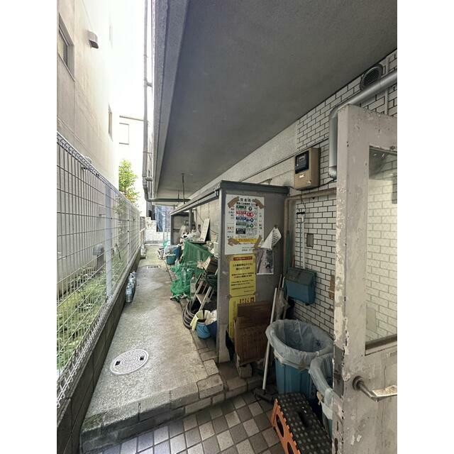 三軒茶屋駅（909m）(周辺)