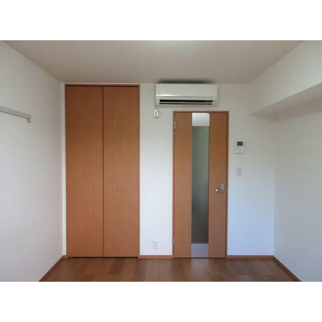 (居間)