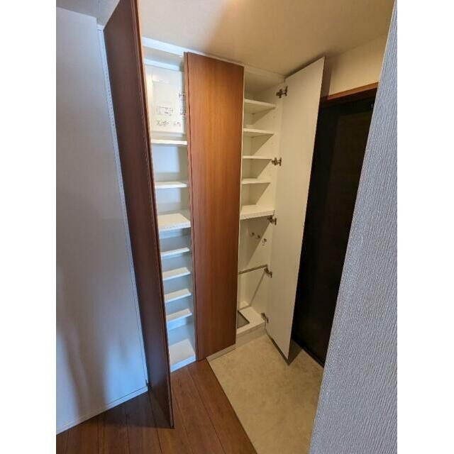 (玄関)