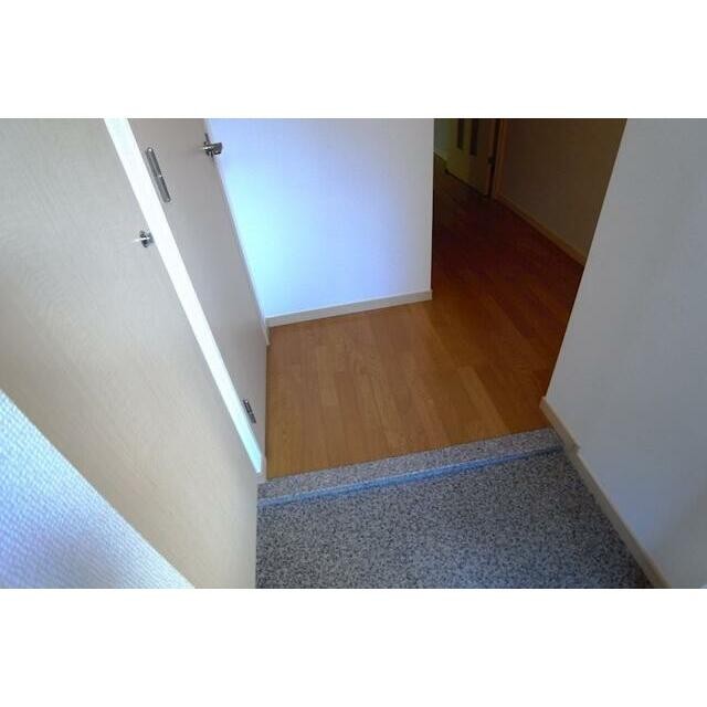 (玄関)