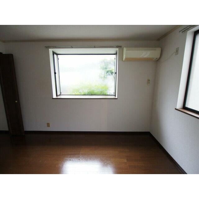 (居間)