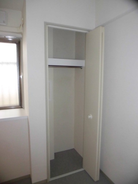 目黒区立緑が丘図書館（自由が丘）（1014m）(周辺)