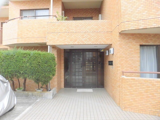 目黒自由が丘郵便局（自由が丘）（989m）(その他建物画像)