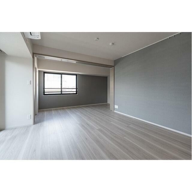 (居間)