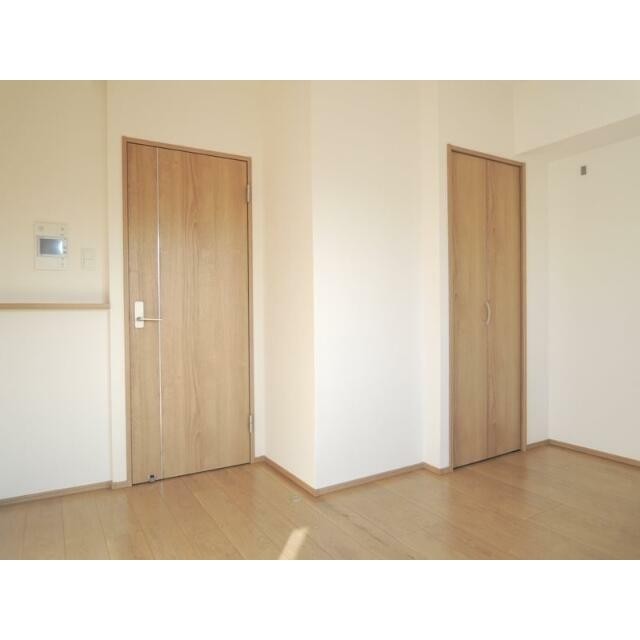 (居間)