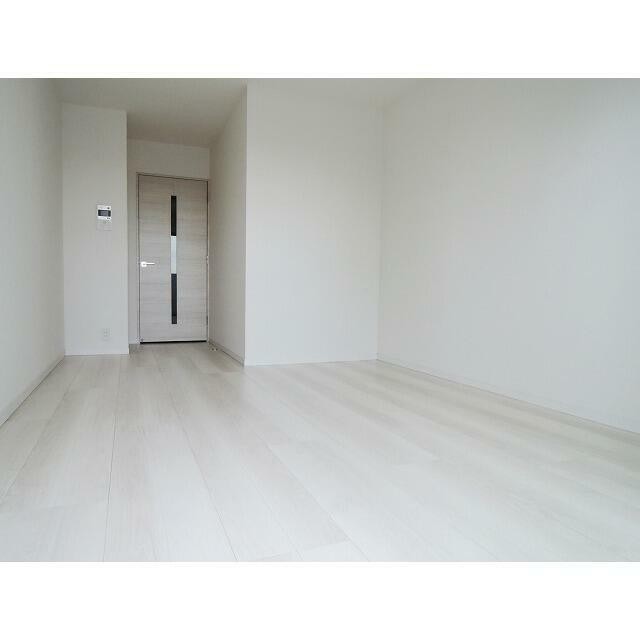 (居間)