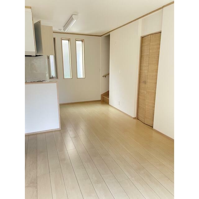 (居間)