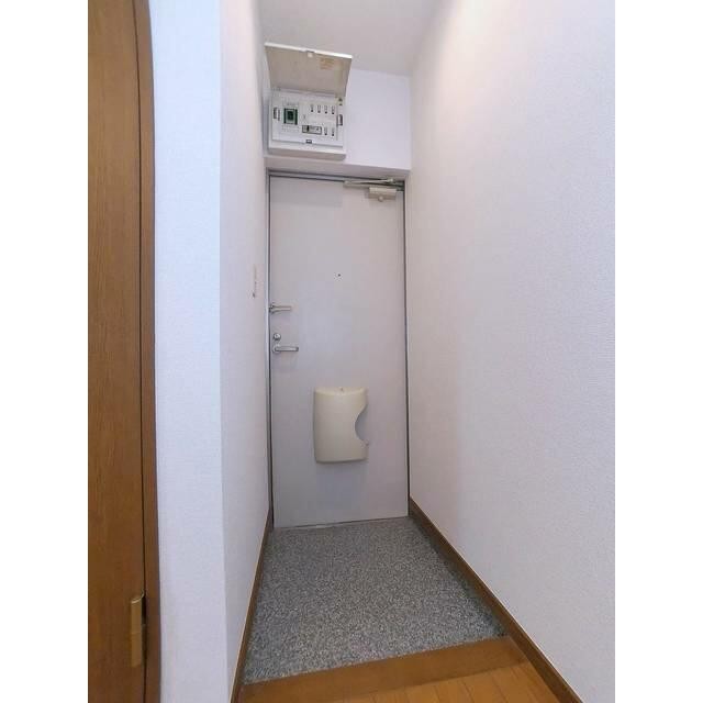 (玄関)