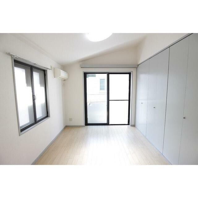 ※写真は過去のものです。現況優先。(居間)