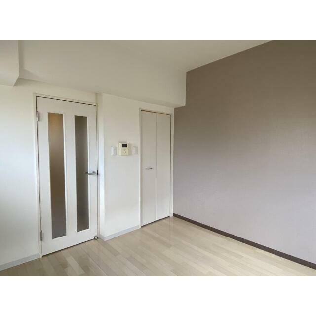 (居間)