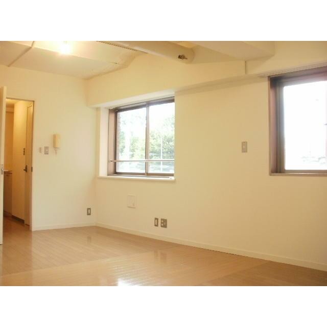 ※別部屋参考写真です。