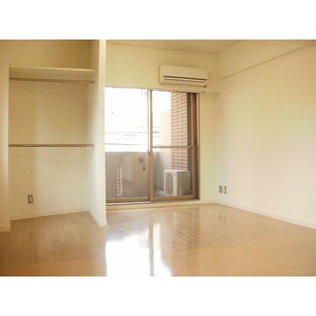 ※別部屋参考写真です。(居間)