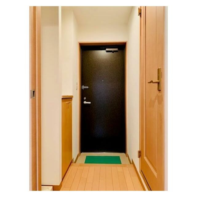 (玄関)