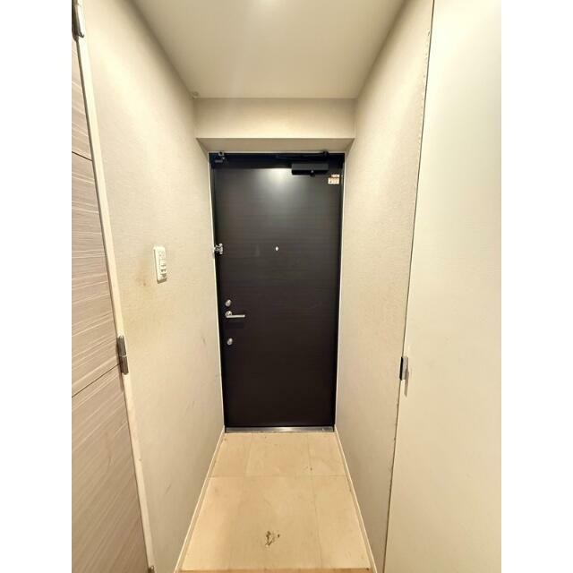 (玄関)