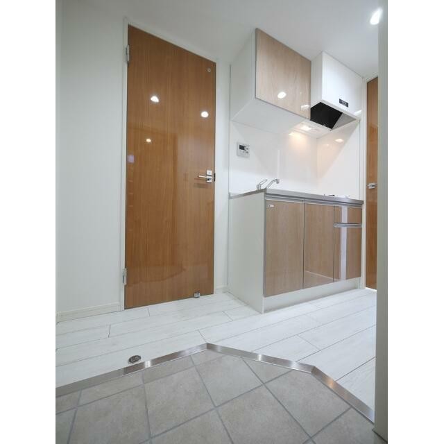 (玄関)