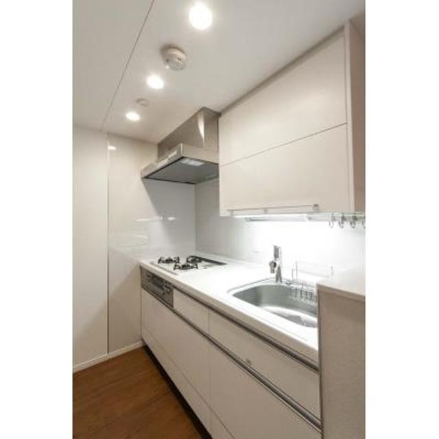 ※写真は同タイプ住戸です。(キッチン)