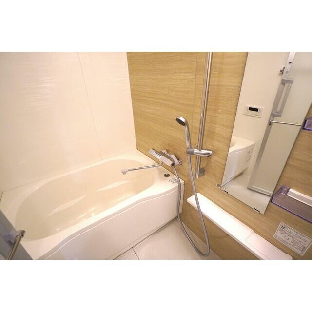 ※写真は同タイプ住戸です。(風呂)