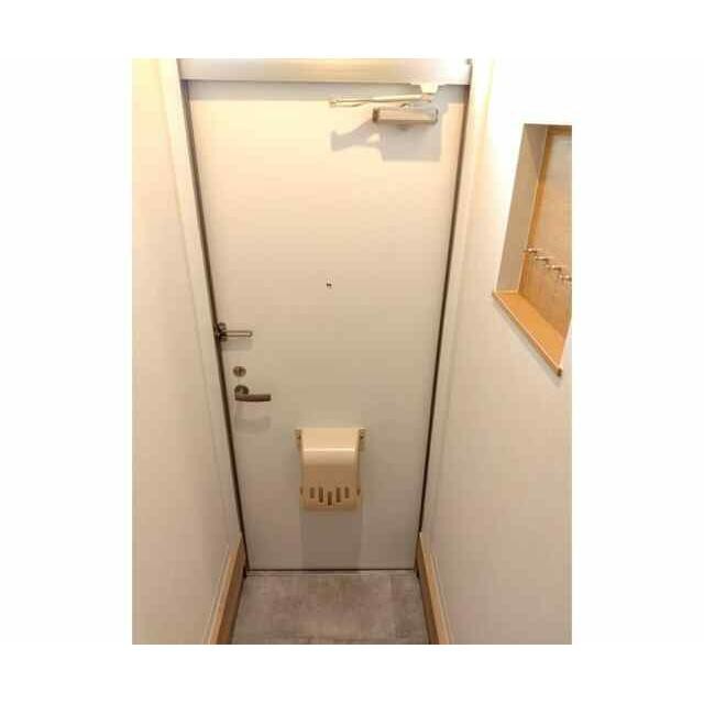 (玄関)